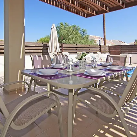 Villa Aretina Paralimni